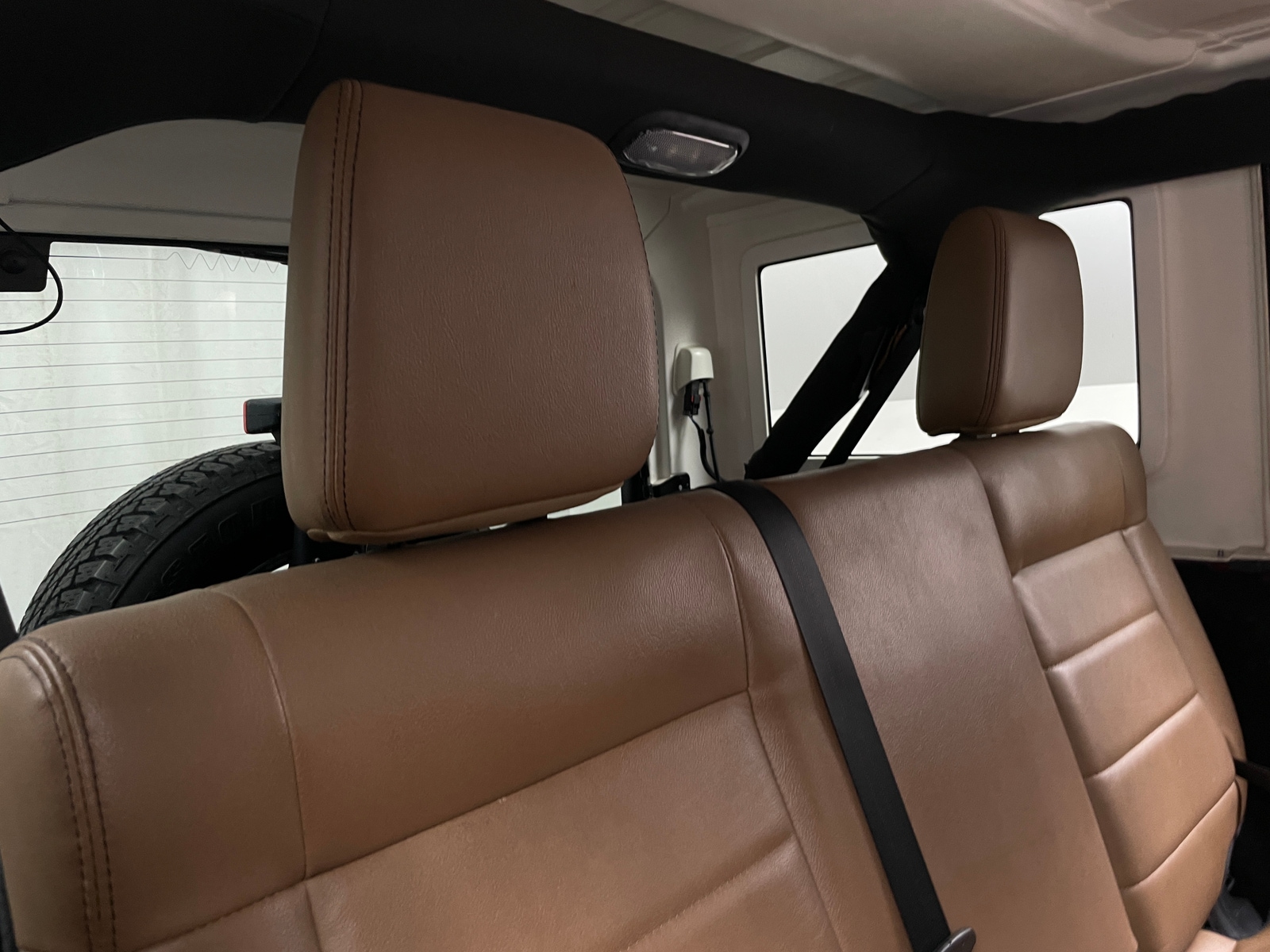 Thumbnail: 2012 Jeep Wrangler - 5