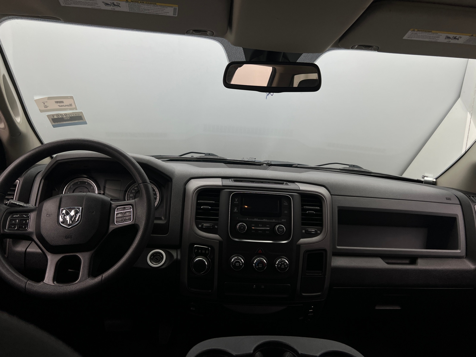 Thumbnail: 2019 RAM 1500 Classic - 3