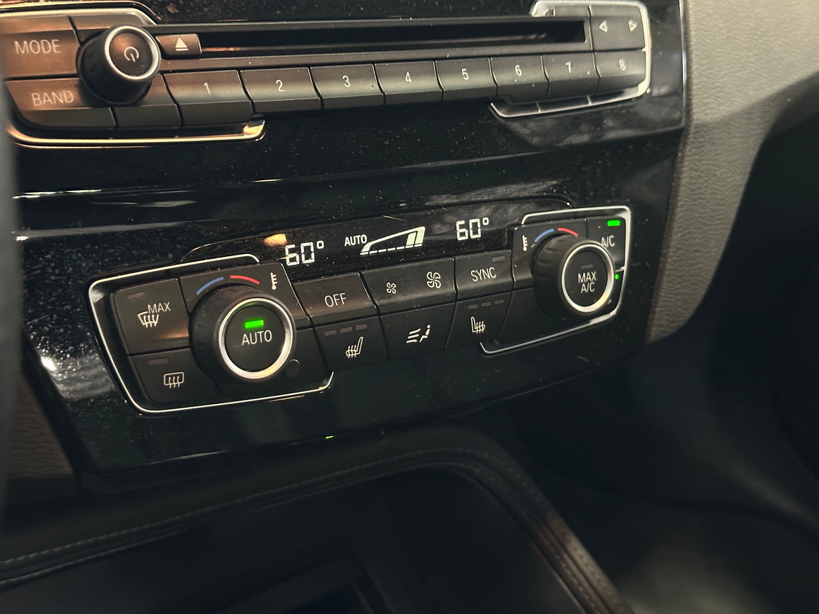Thumbnail: 2017 BMW X1 - 3