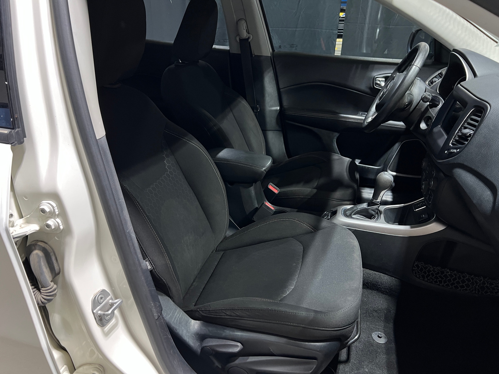 Thumbnail: 2018 Jeep Compass - 2
