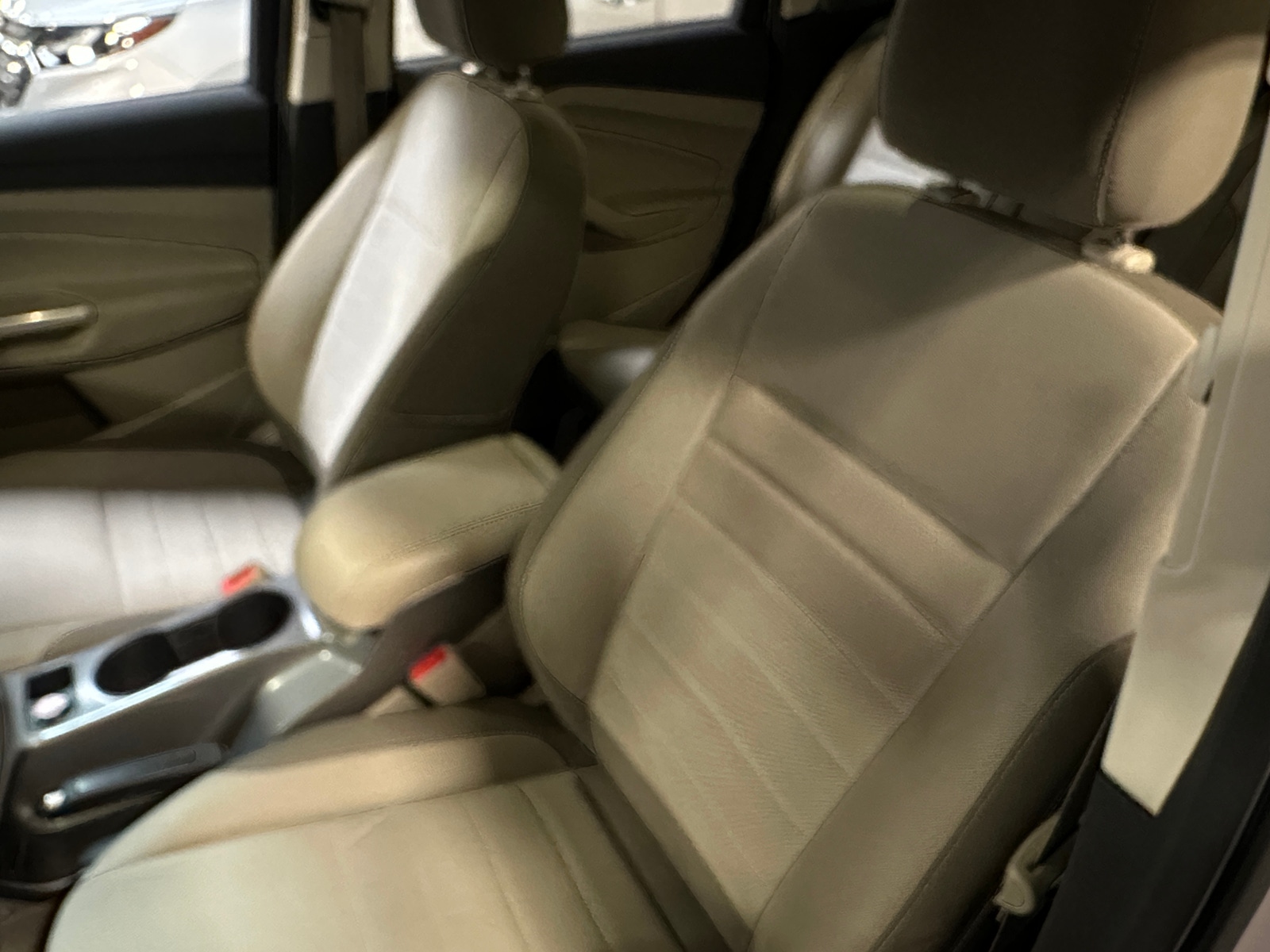 Thumbnail: 2016 Ford Escape - 2