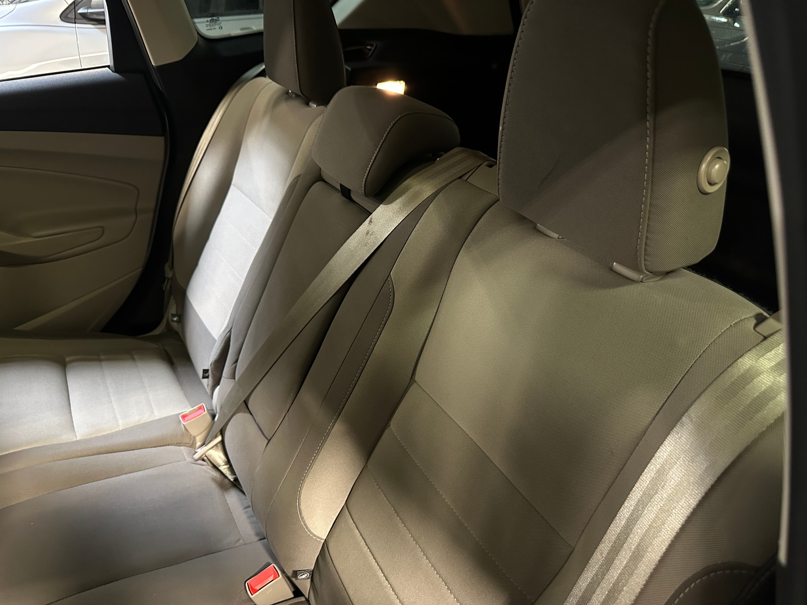 Thumbnail: 2016 Ford Escape - 6