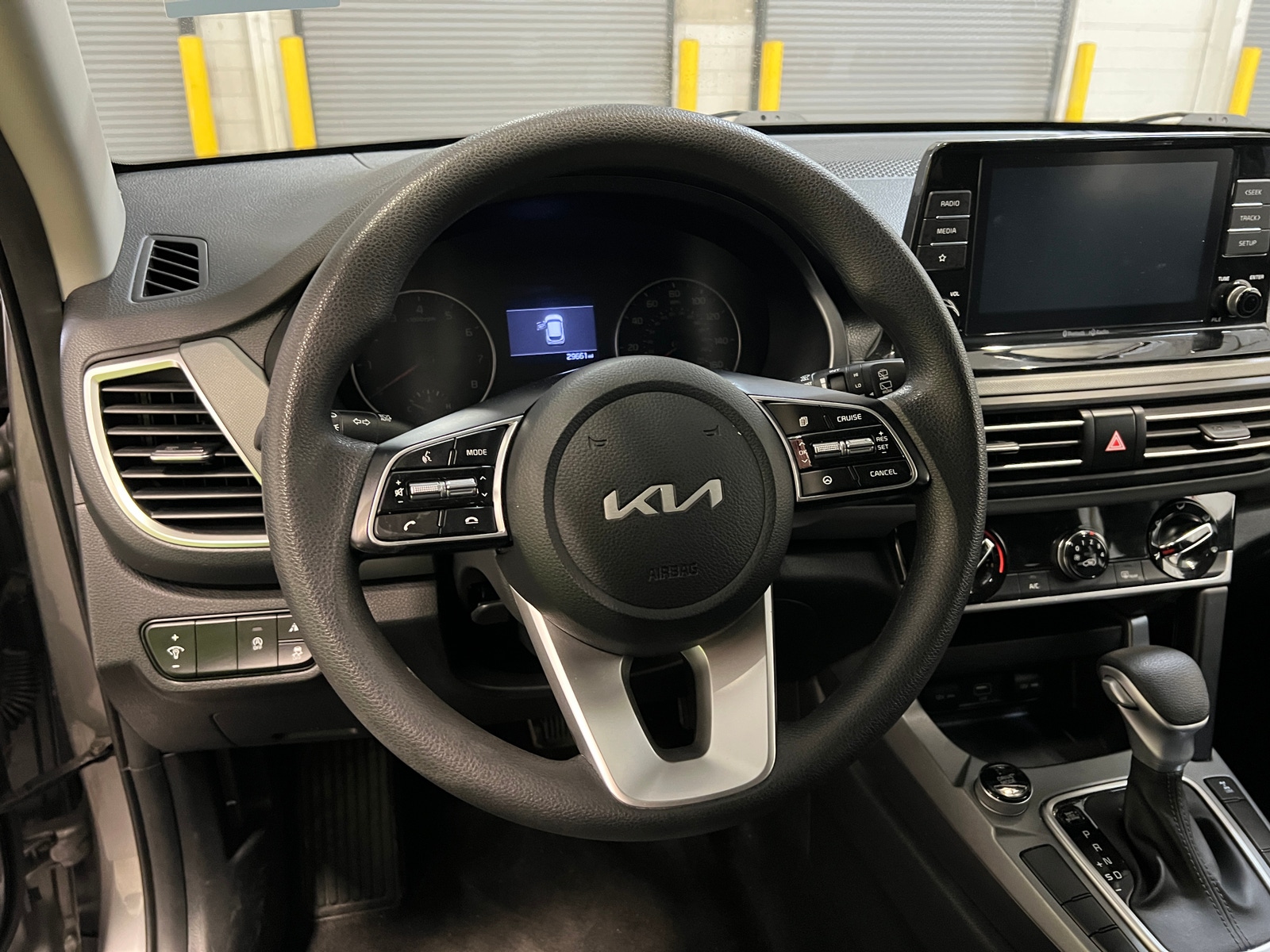 Thumbnail: 2022 Kia Seltos - 5