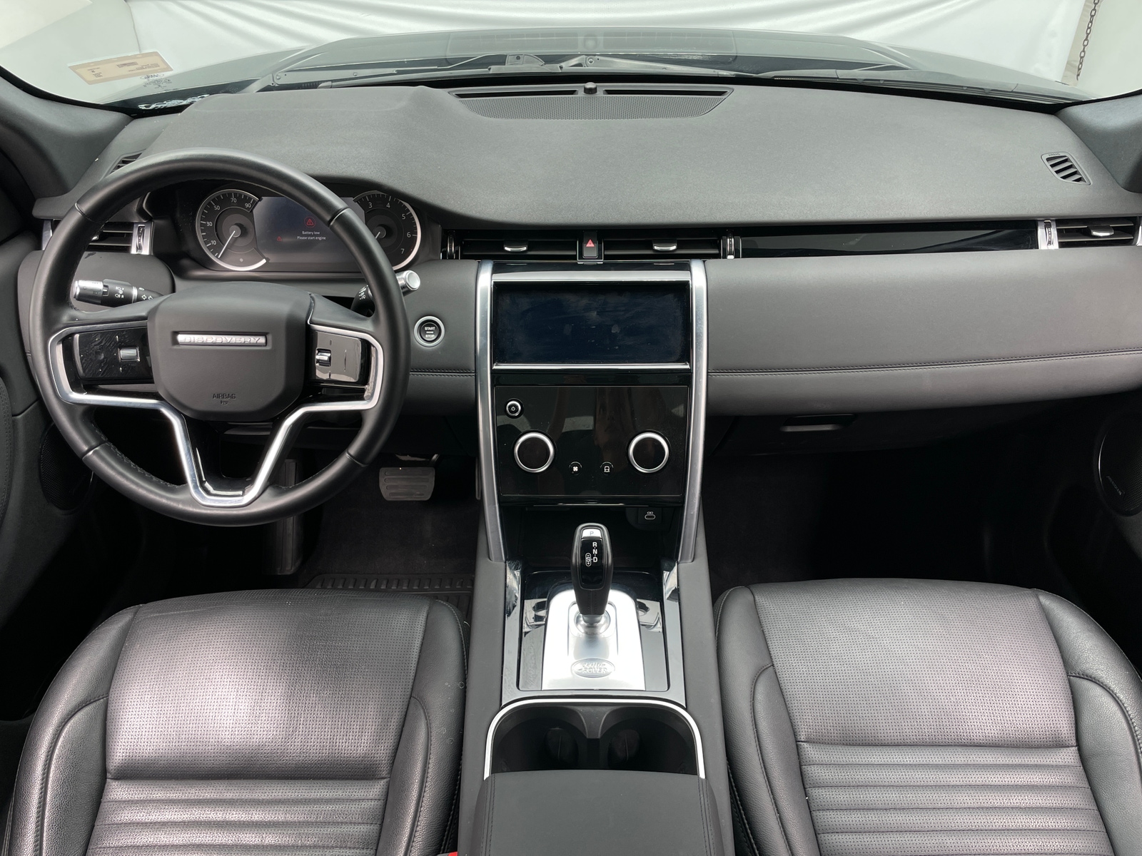 Thumbnail: 2022 Land Rover Discovery Sport - 2