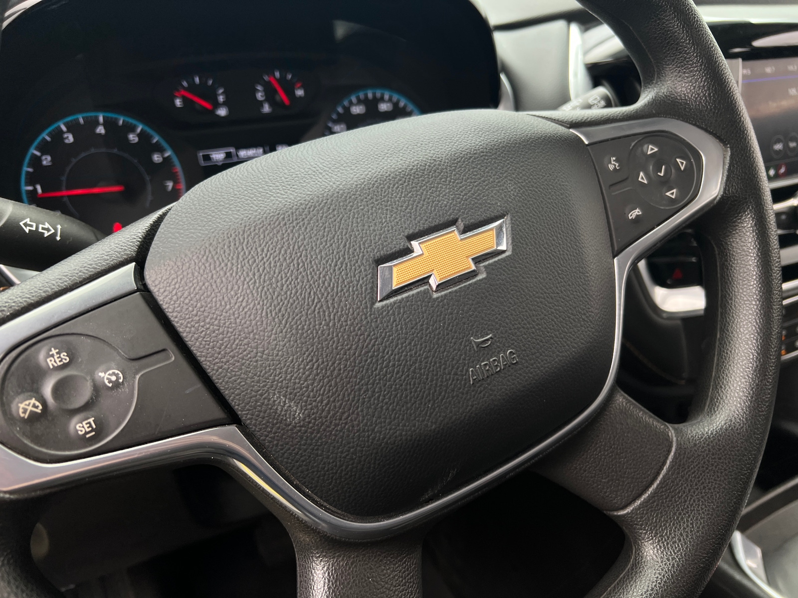 Thumbnail: 2021 Chevrolet Traverse - 5