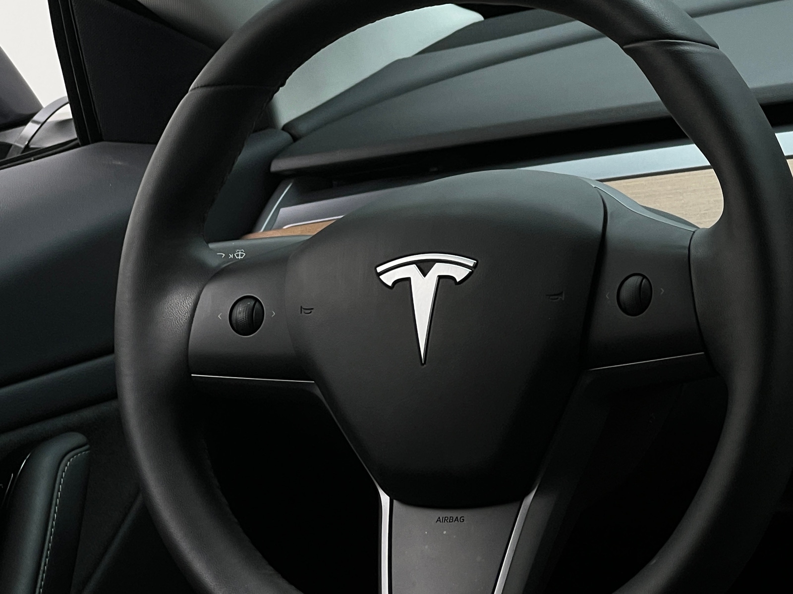 Thumbnail: 2020 Tesla Model 3 - 4