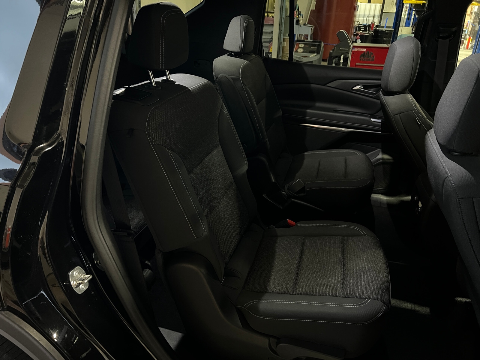 Thumbnail: 2024 Chevrolet Traverse - 6