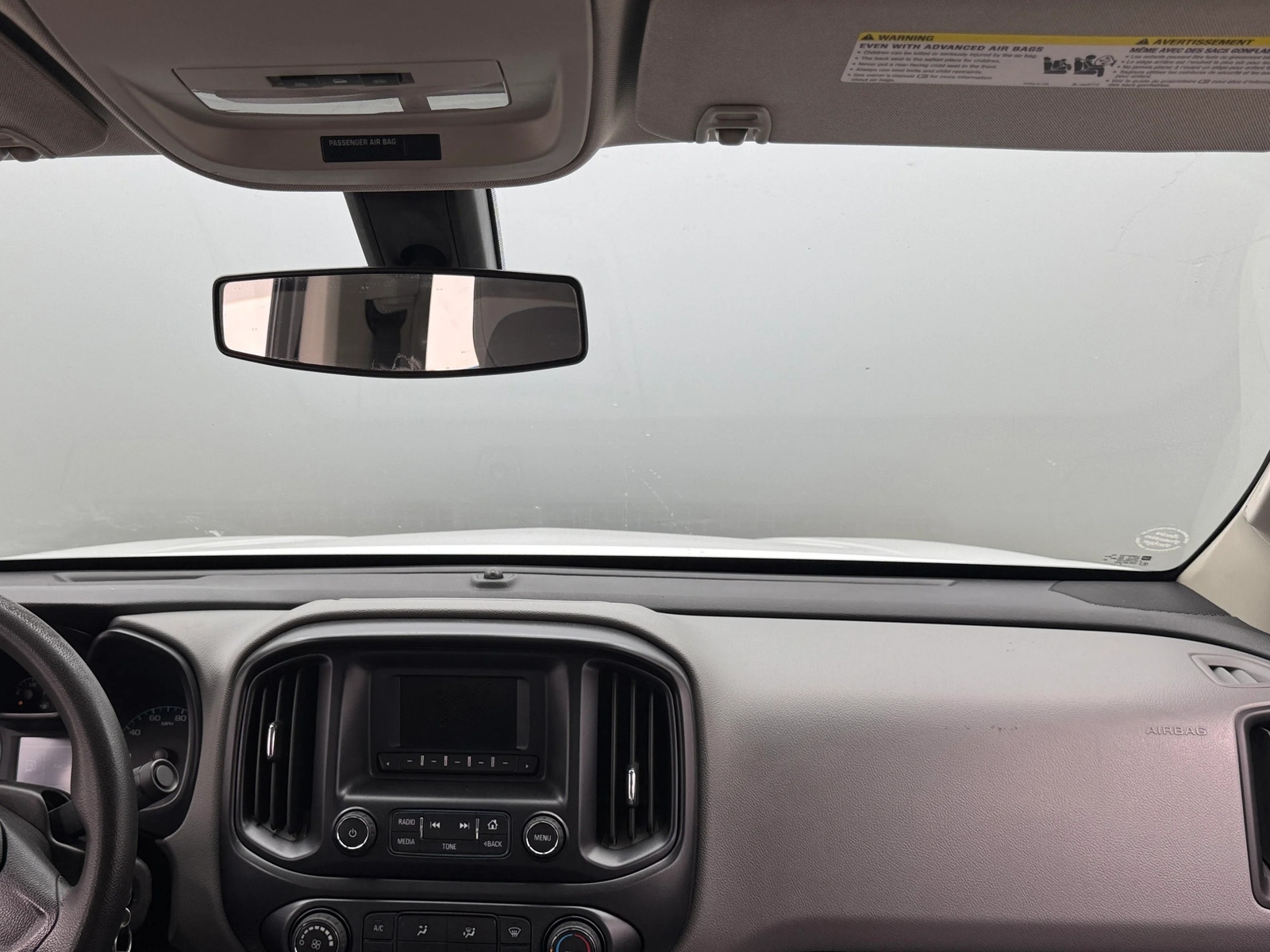 Thumbnail: 2016 Chevrolet Colorado - 3