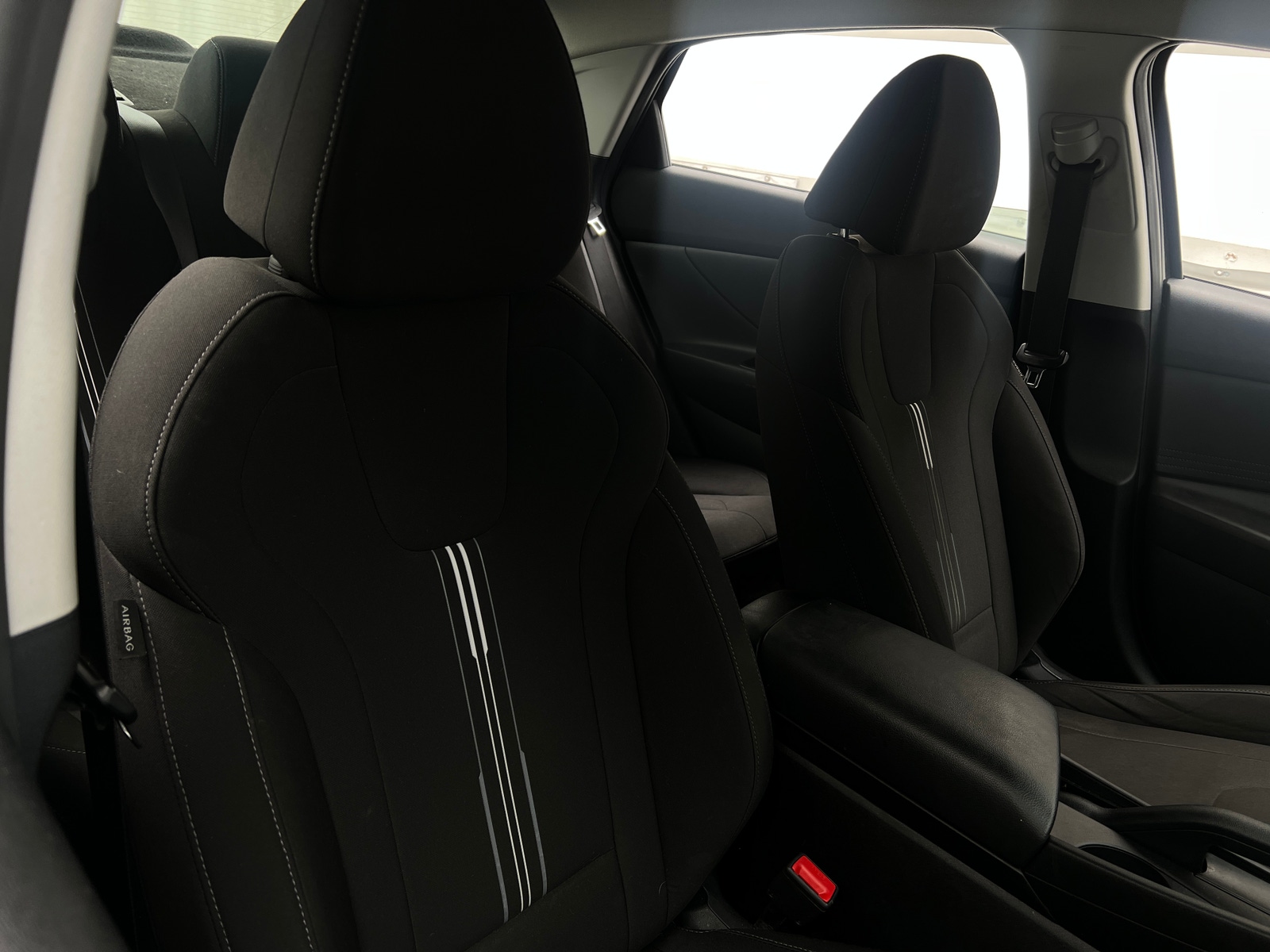 Thumbnail: 2021 Hyundai Elantra - 2