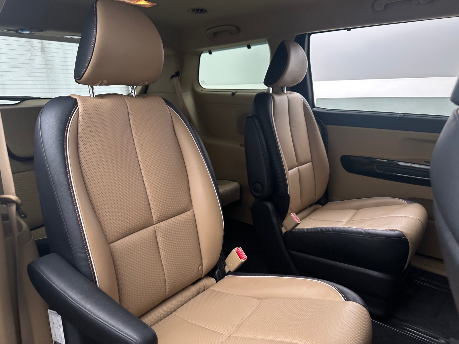 Thumbnail: 2017 Kia Sedona - 5