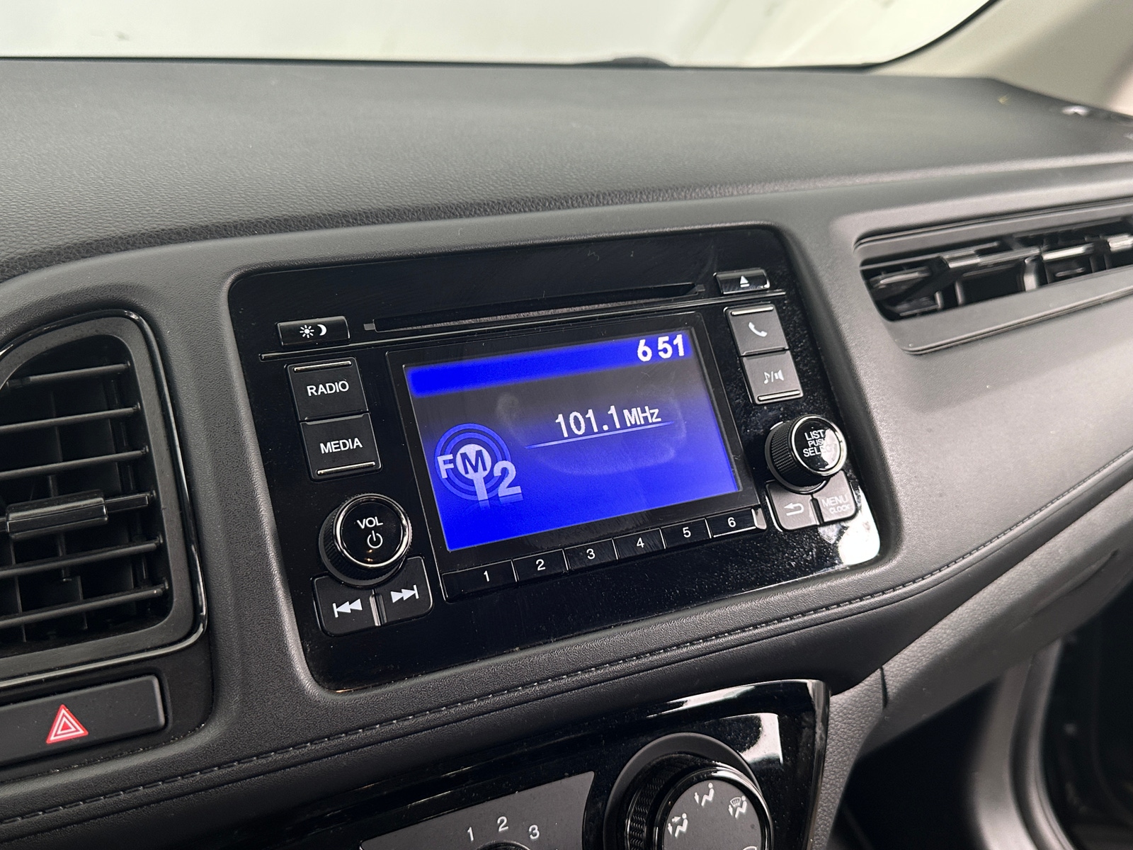 Thumbnail: 2019 Honda HR-V - 4