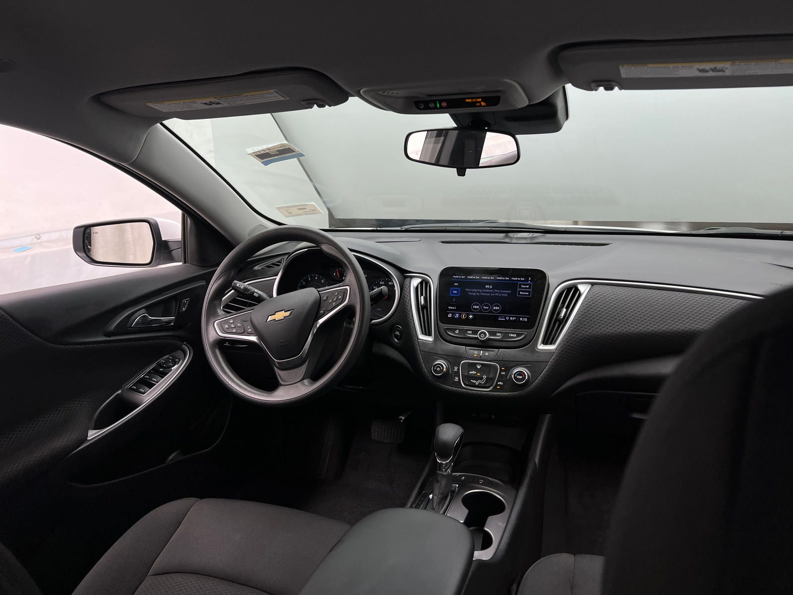 Thumbnail: 2023 Chevrolet Malibu - 3