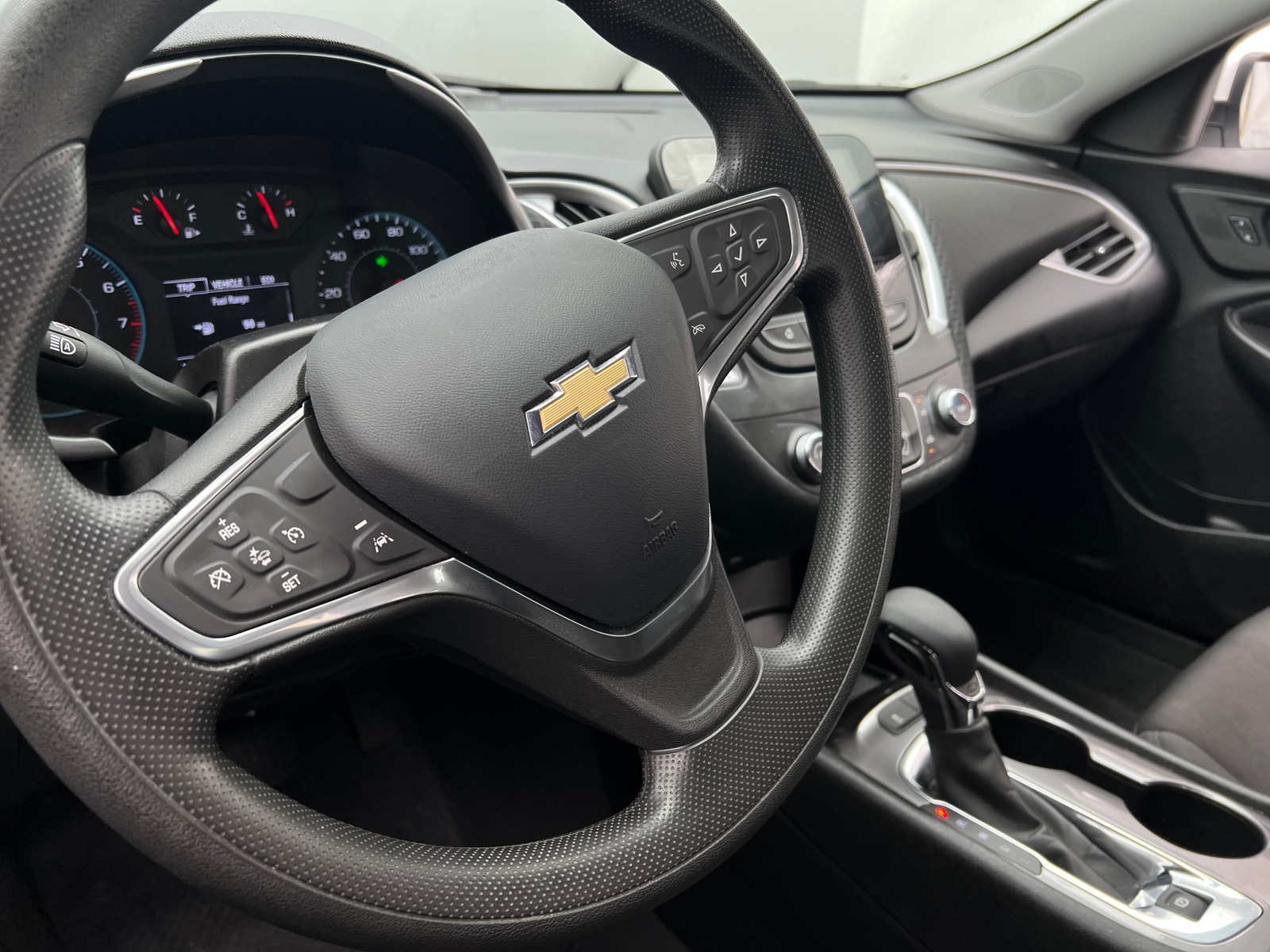 Thumbnail: 2023 Chevrolet Malibu - 5