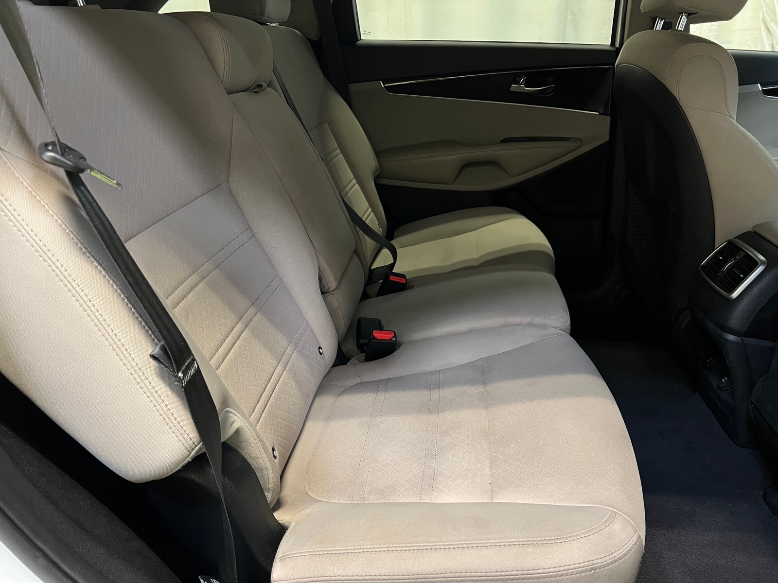 Thumbnail: 2019 Kia Sorento - 6