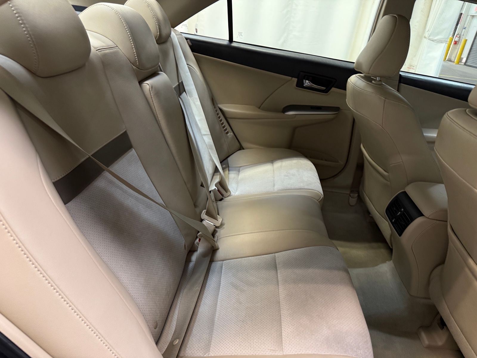 Thumbnail: 2012 Toyota Camry - 6