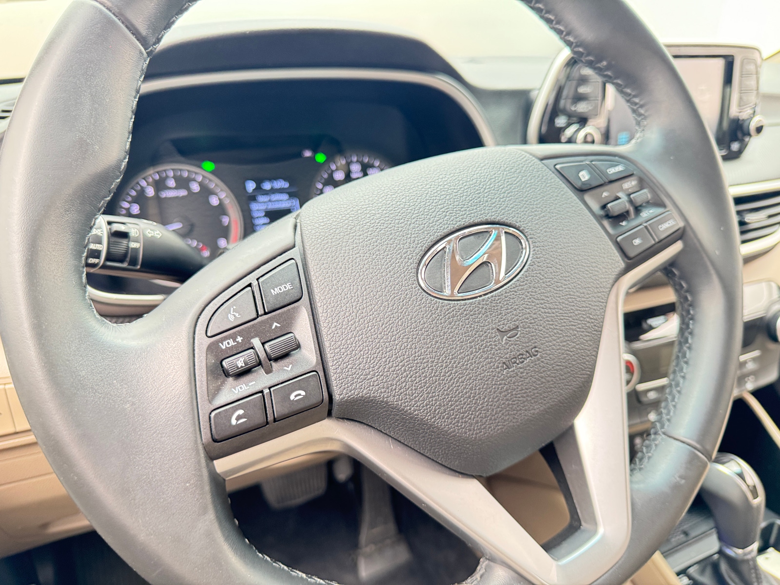 Thumbnail: 2020 Hyundai Tucson - 5