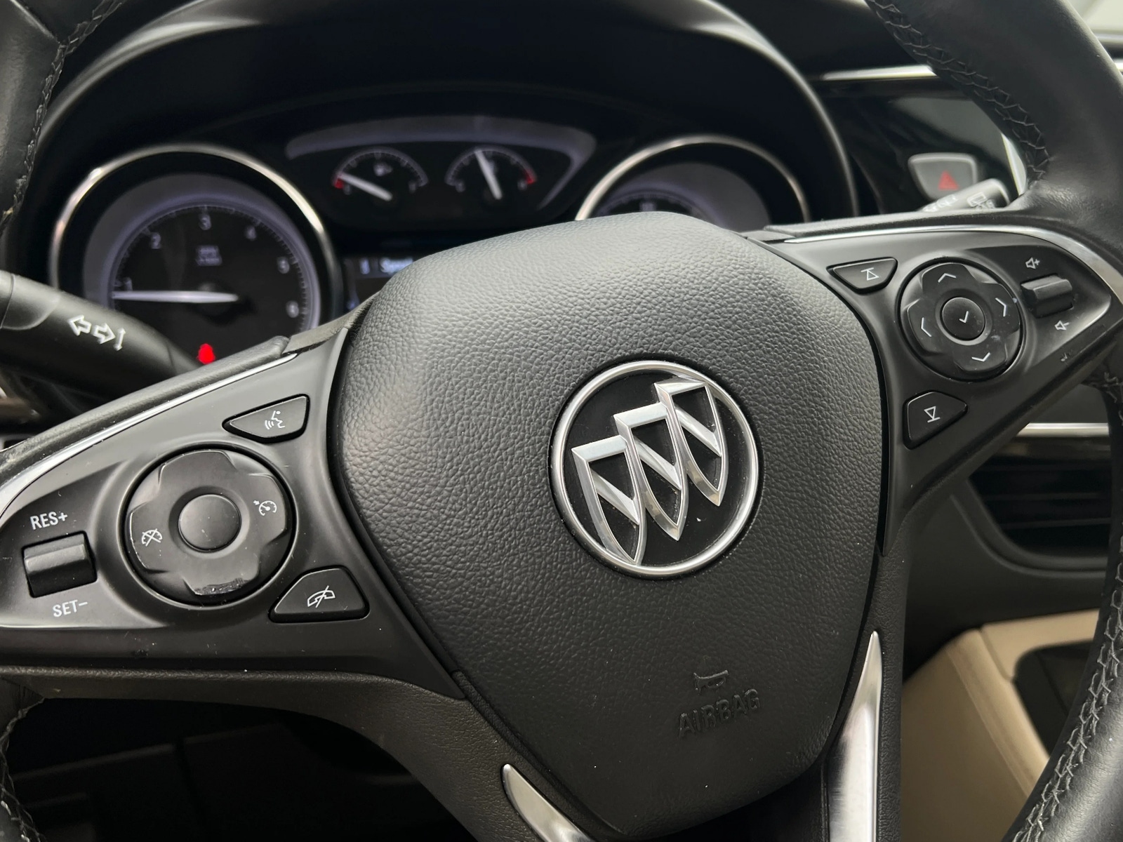 Thumbnail: 2019 Buick Envision - 4