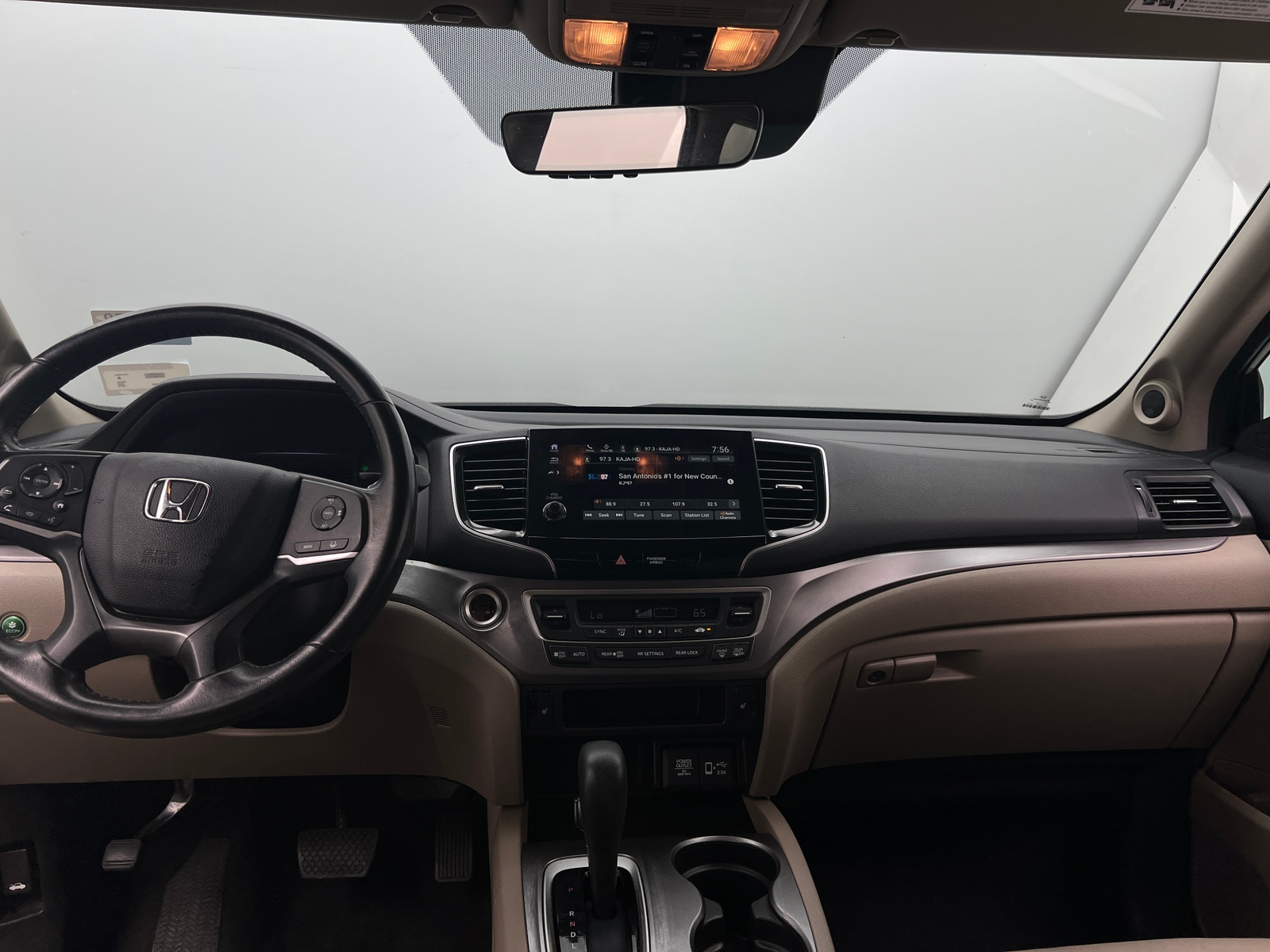 Thumbnail: 2019 Honda Pilot - 2