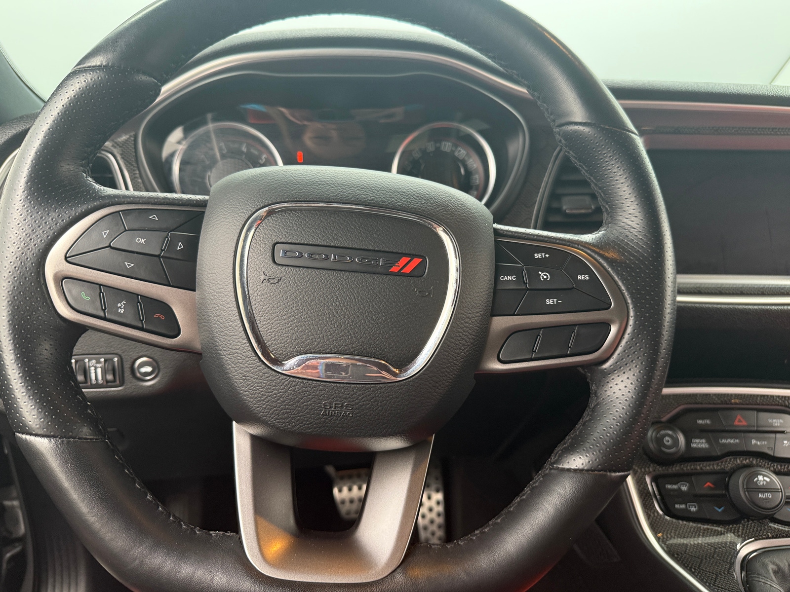 Thumbnail: 2021 Dodge Challenger - 4