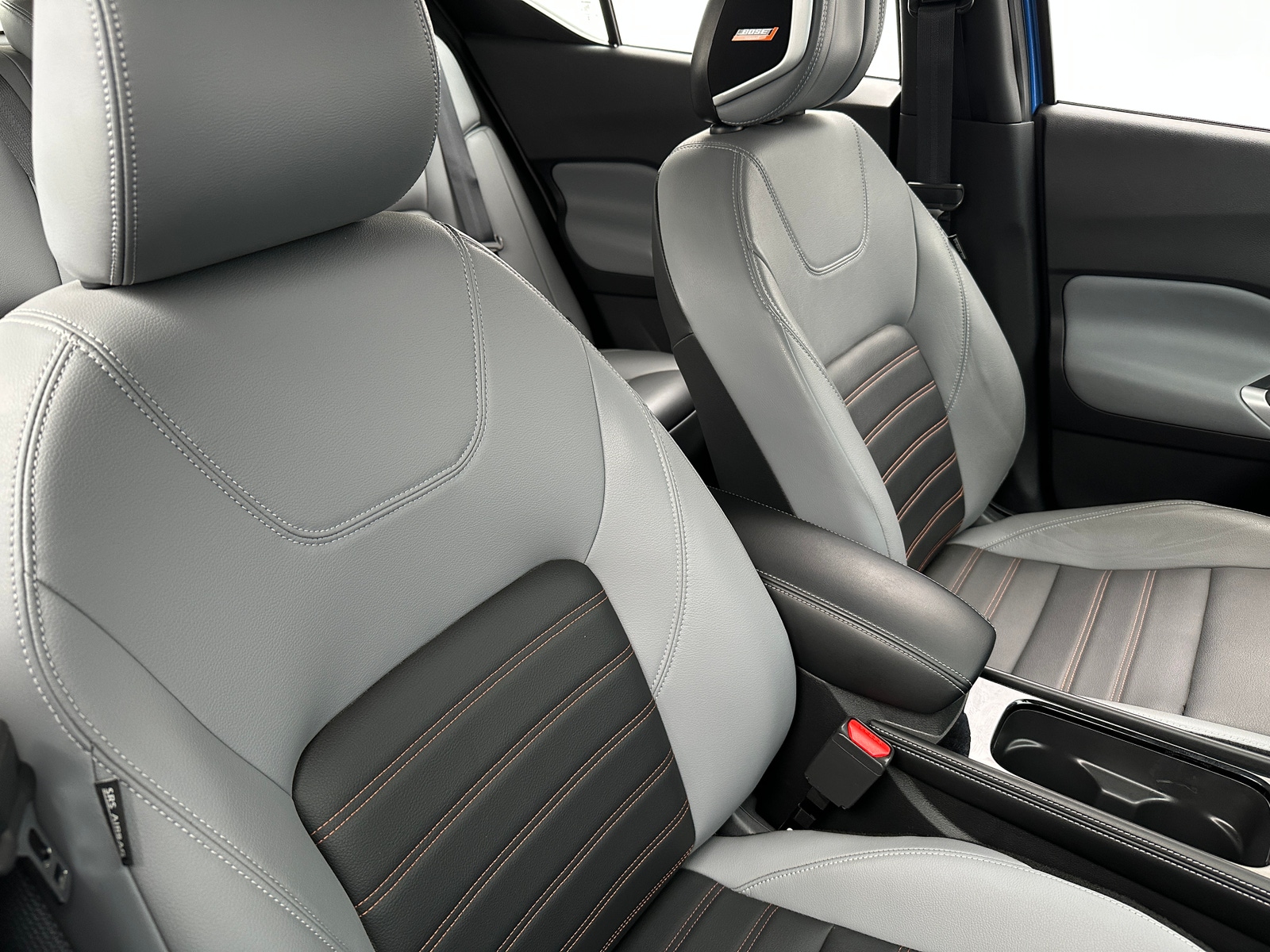 Thumbnail: 2023 Nissan Kicks - 2