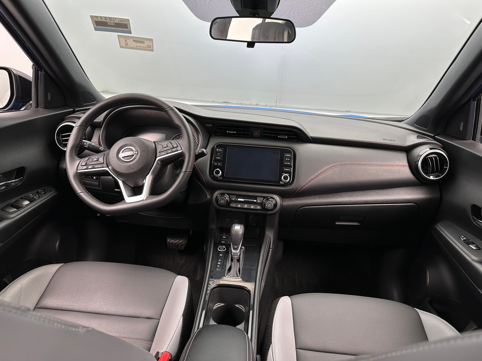Thumbnail: 2023 Nissan Kicks - 3