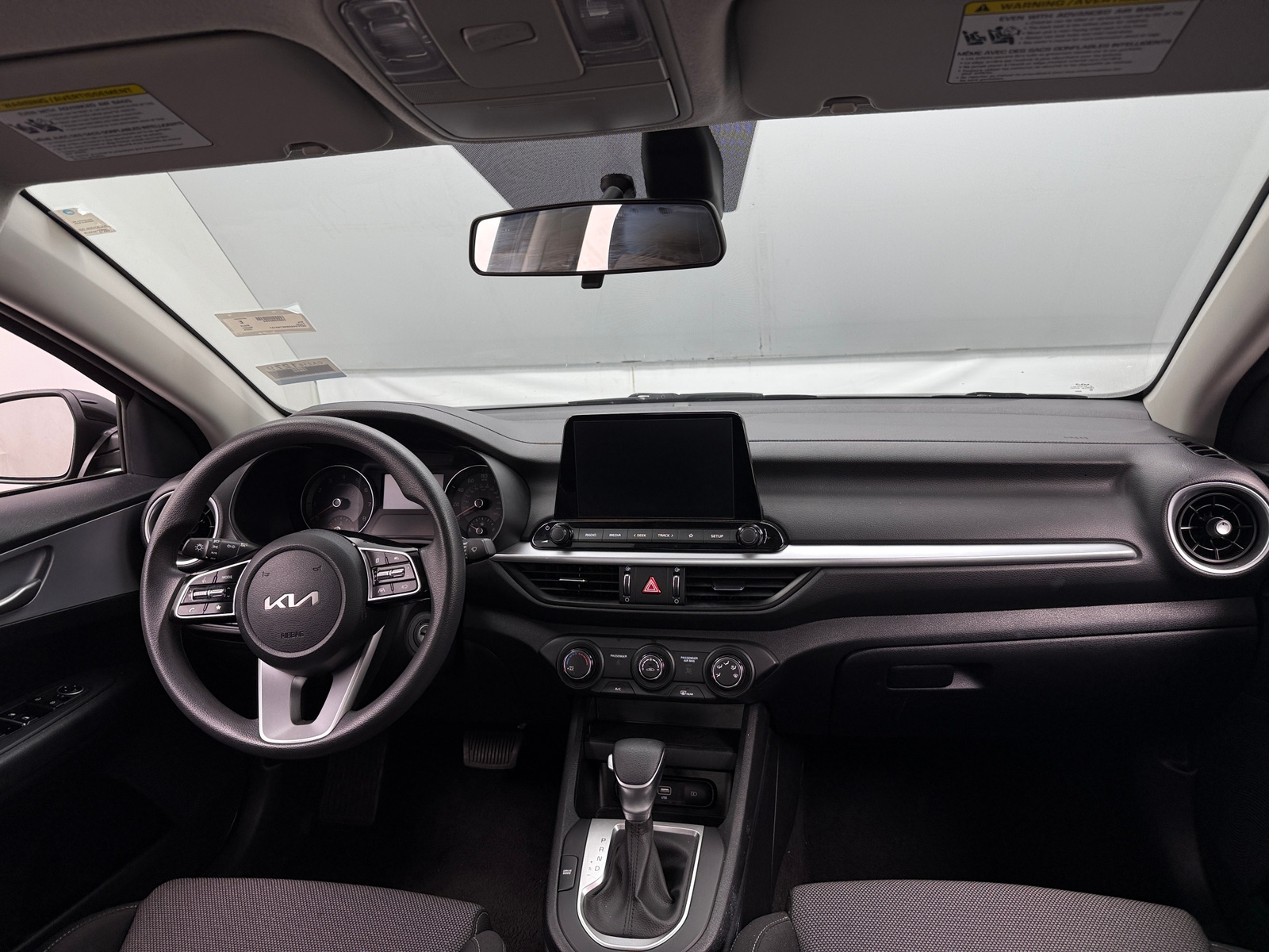 Thumbnail: 2024 Kia Forte - 3