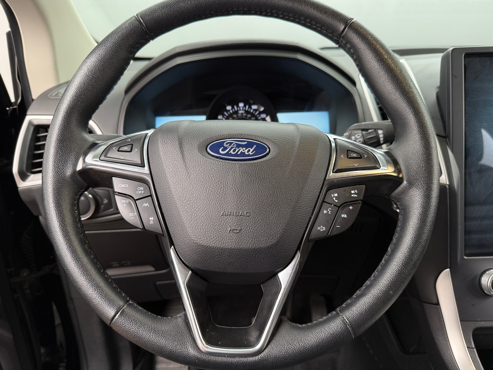 Thumbnail: 2024 Ford Edge - 4