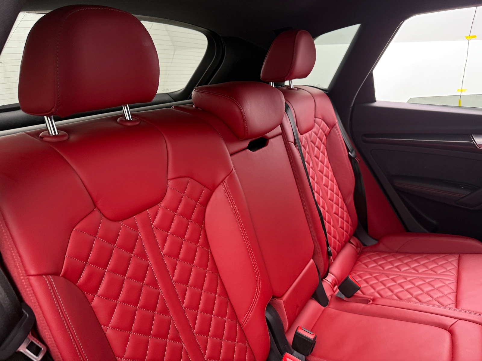 Thumbnail: 2021 Audi SQ5 - 5