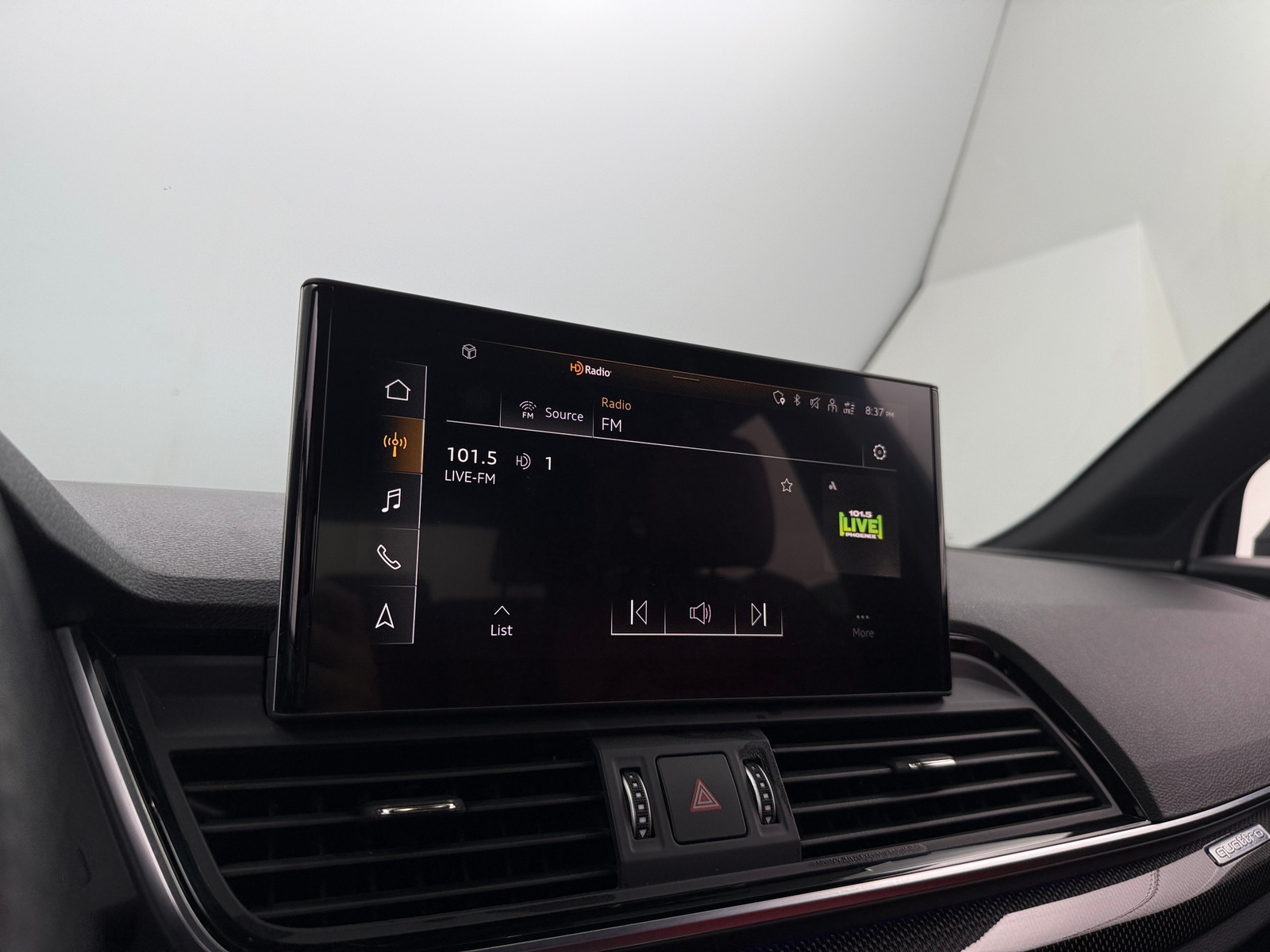 Thumbnail: 2021 Audi SQ5 - 3