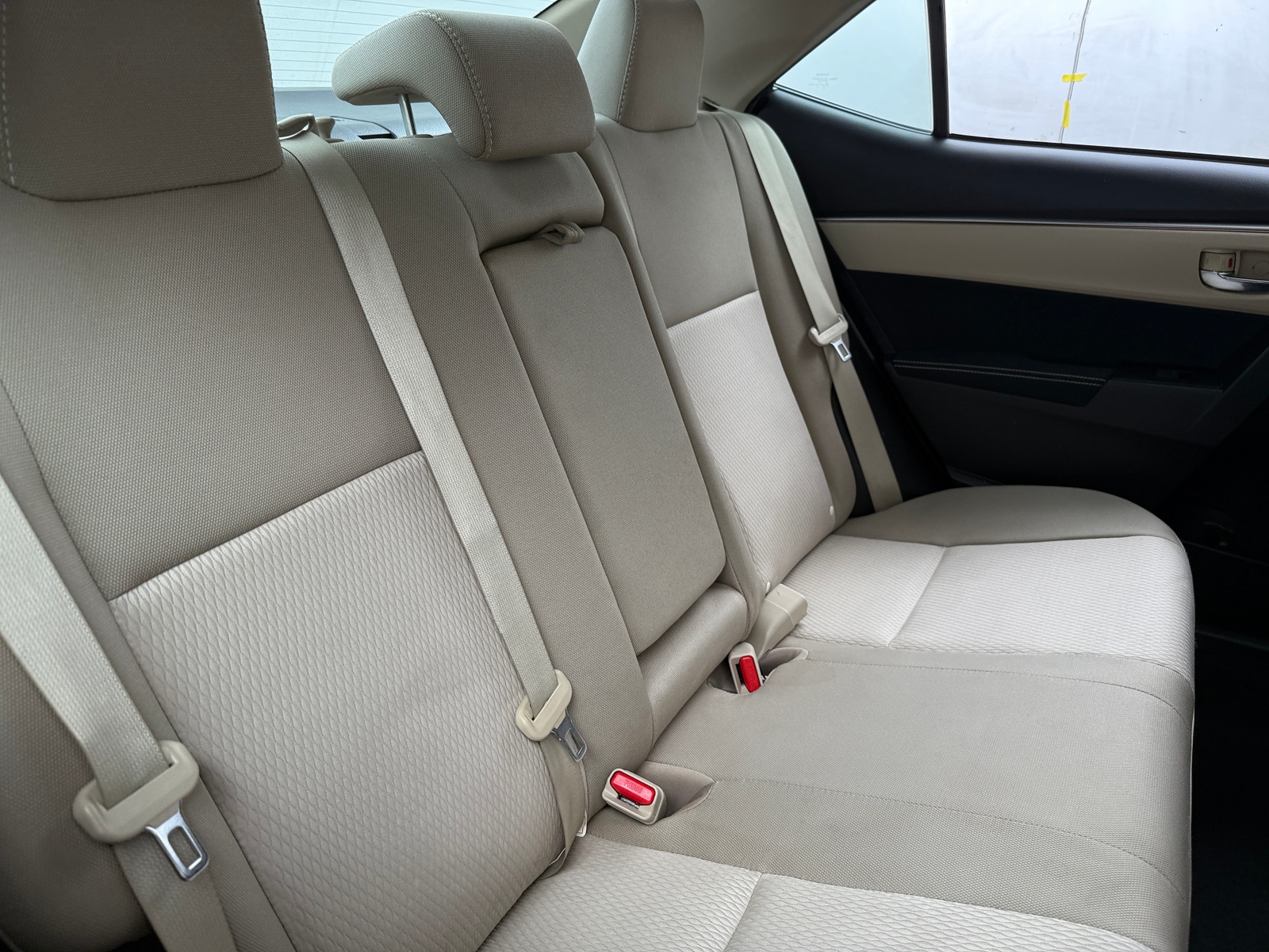 Thumbnail: 2015 Toyota Corolla - 6