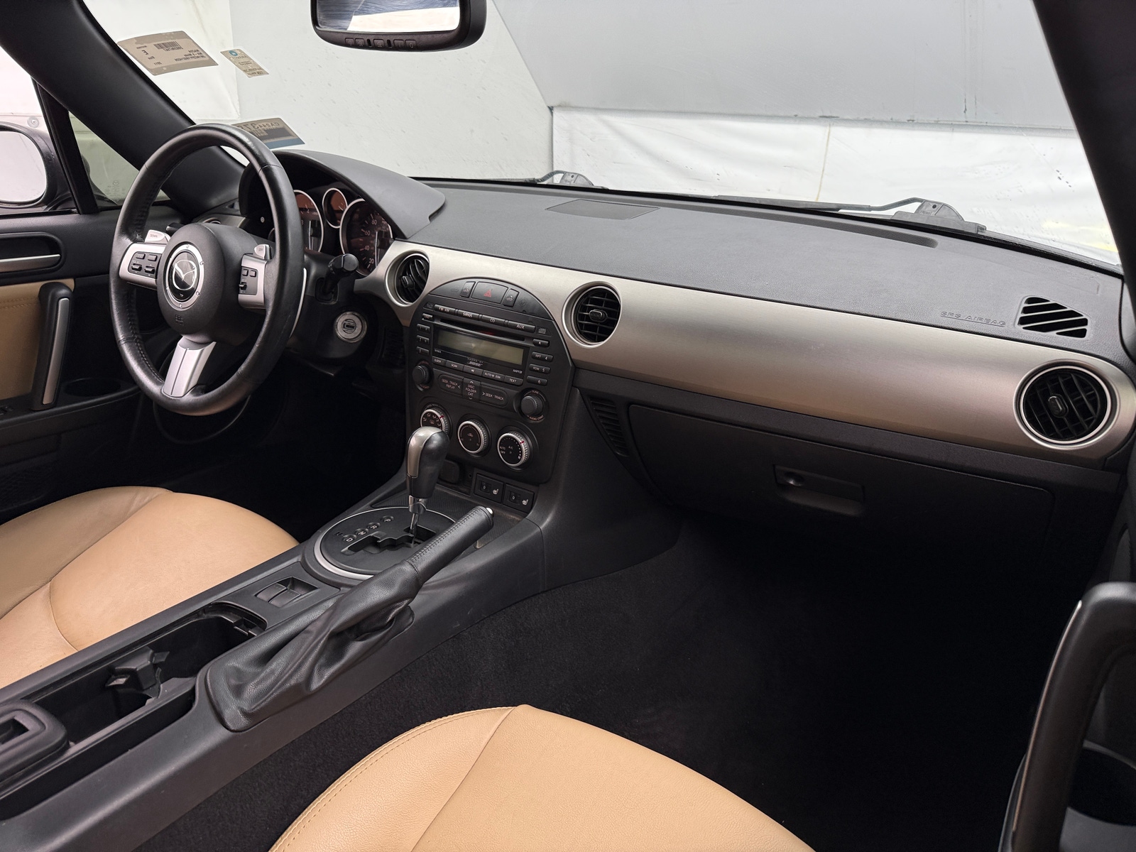 Thumbnail: 2011 Mazda MX-5 Miata - 2