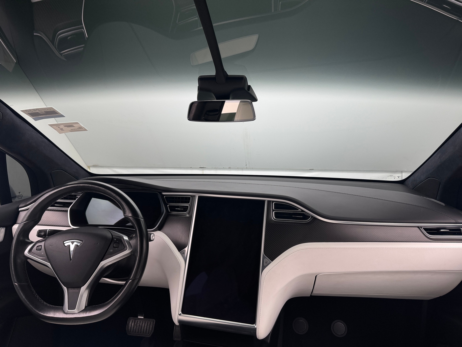 Thumbnail: 2018 Tesla Model X - 2