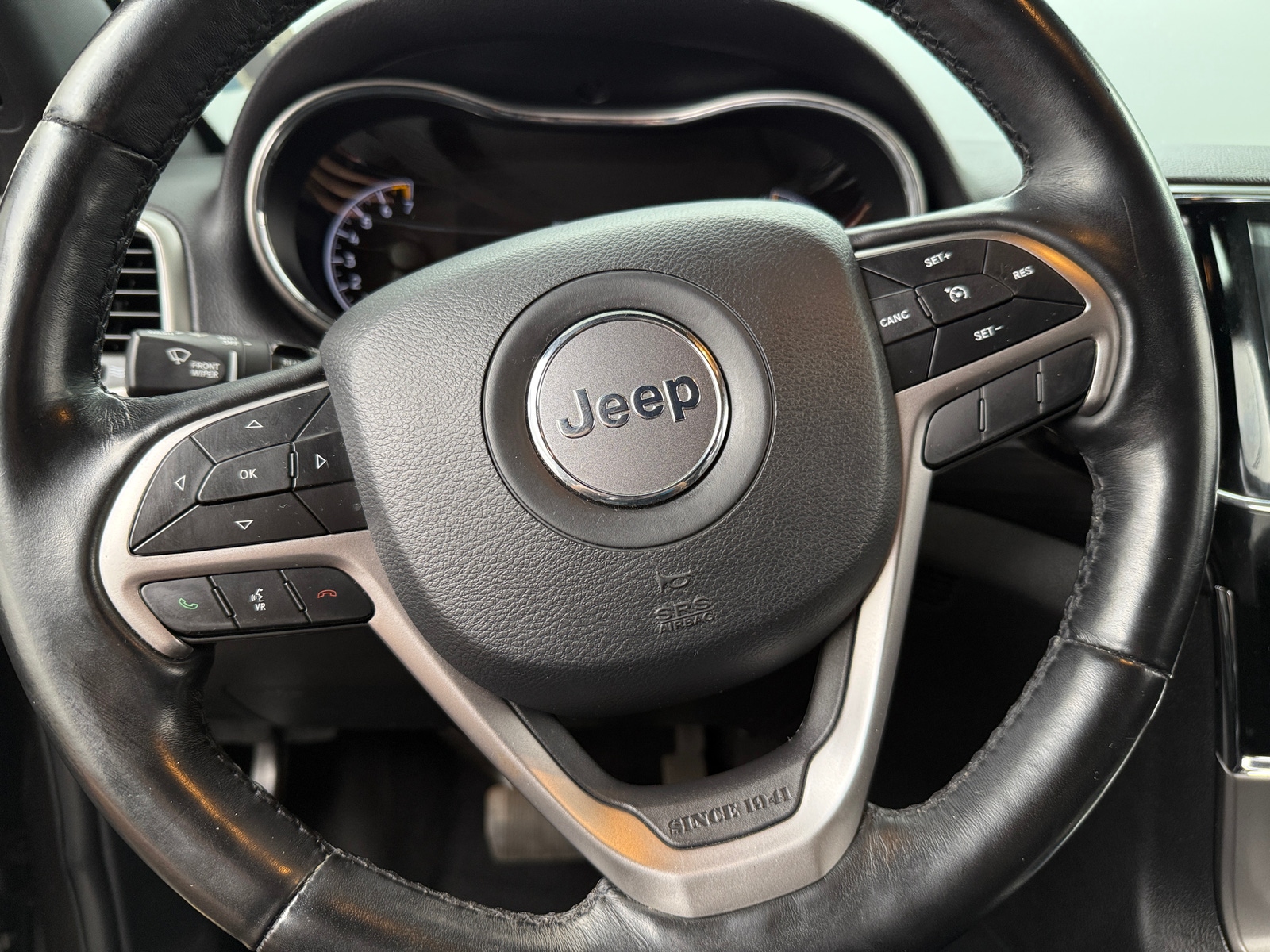 Thumbnail: 2020 Jeep Grand Cherokee - 5