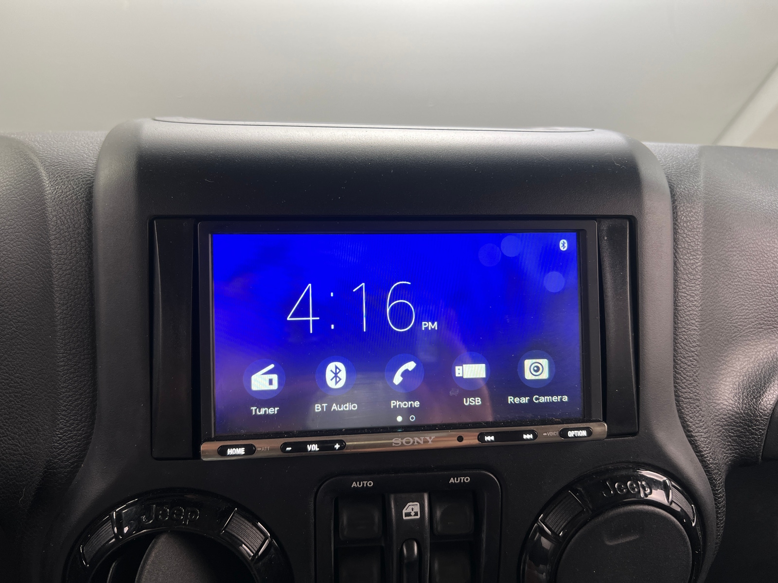 Thumbnail: 2015 Jeep Wrangler - 4