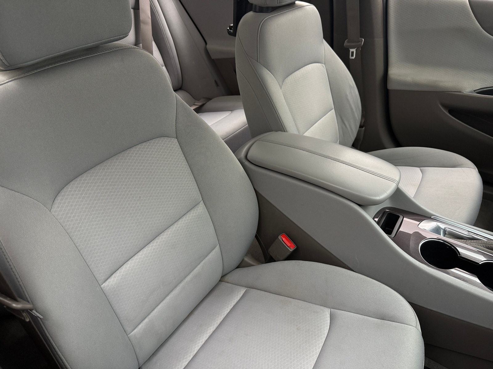 Thumbnail: 2020 Chevrolet Malibu - 2