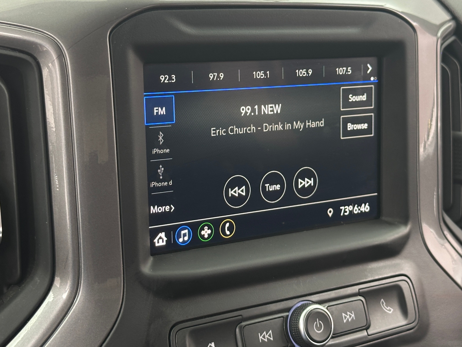 Thumbnail: 2021 Chevrolet Silverado 1500 - 4