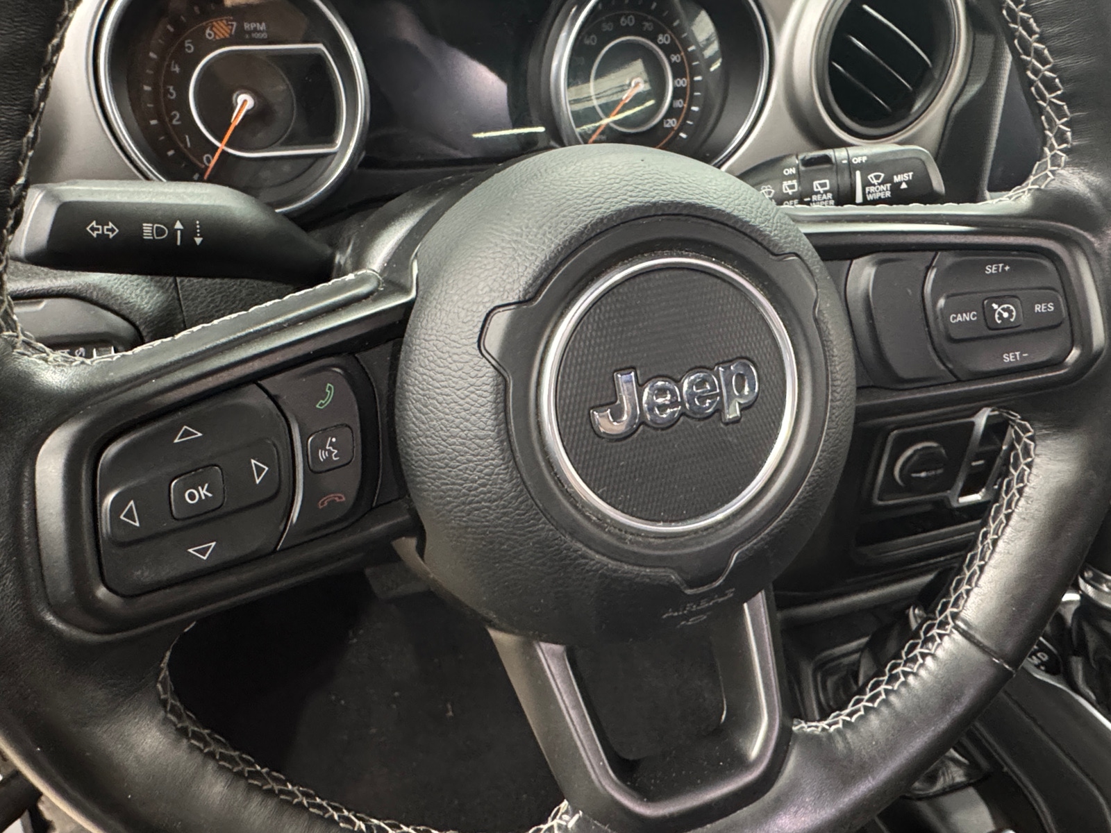 Thumbnail: 2021 Jeep Wrangler - 5