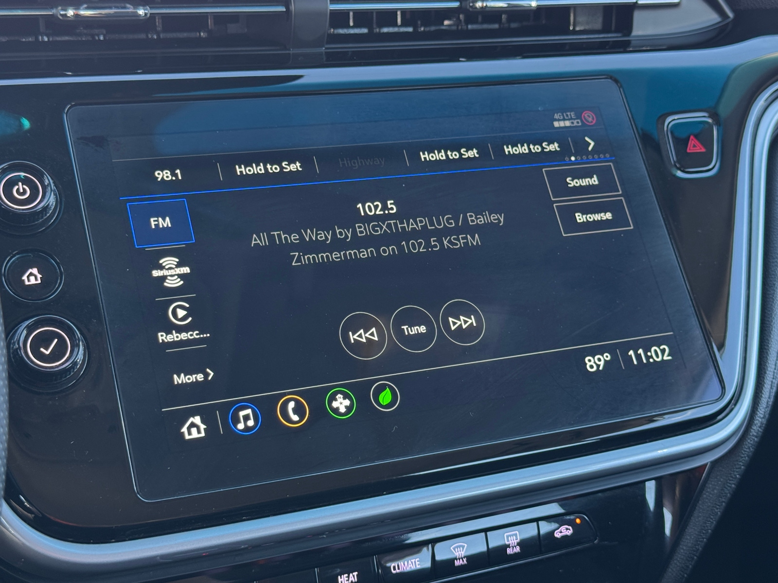 Thumbnail: 2023 Chevrolet Bolt EV - 4