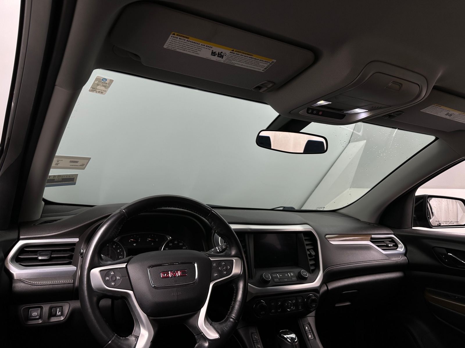 Thumbnail: 2017 GMC Acadia - 3