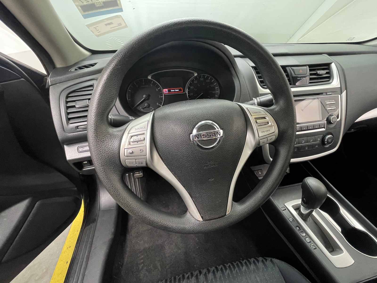Thumbnail: 2018 Nissan Altima - 5