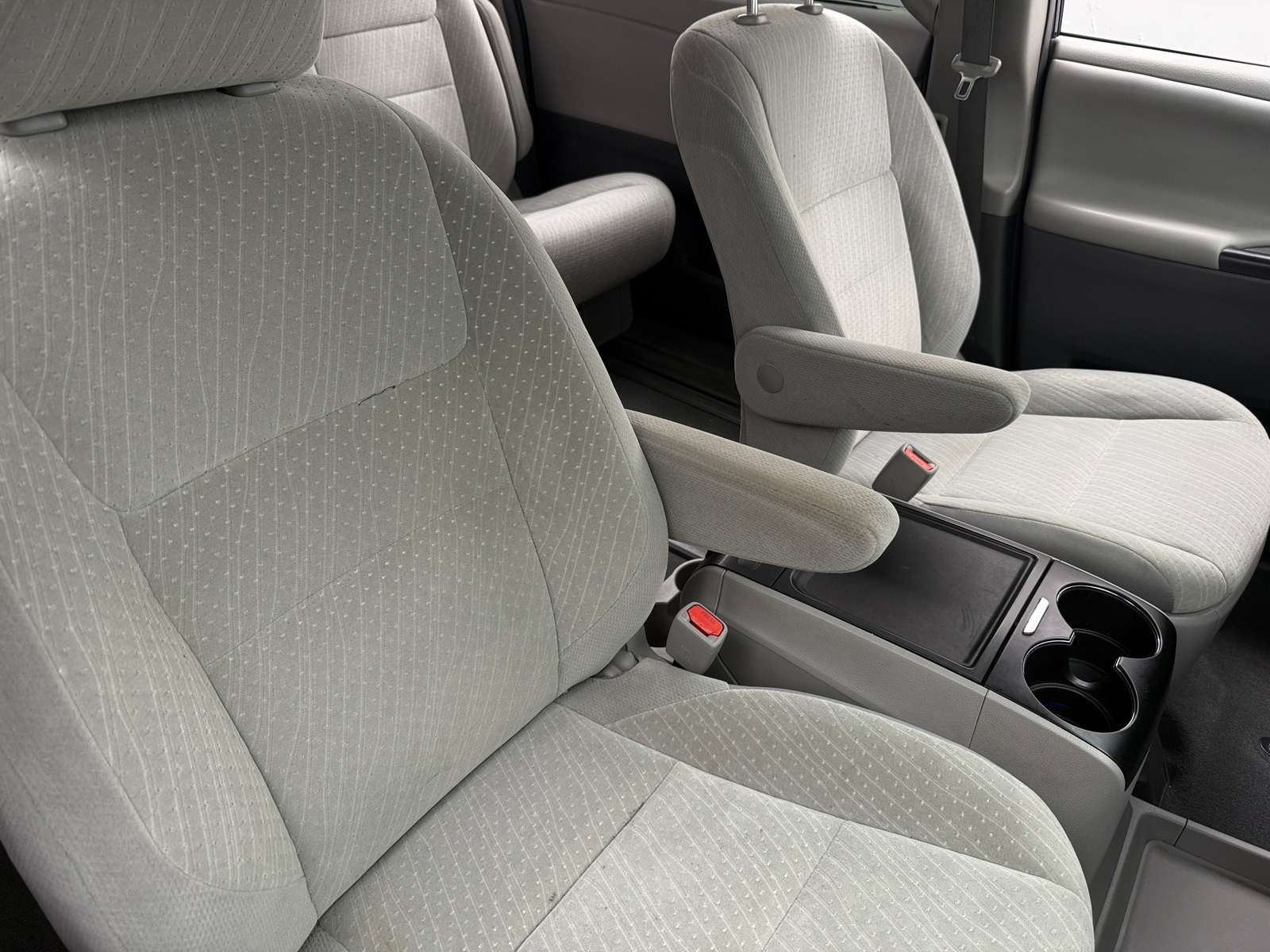 Thumbnail: 2019 Toyota Sienna - 2