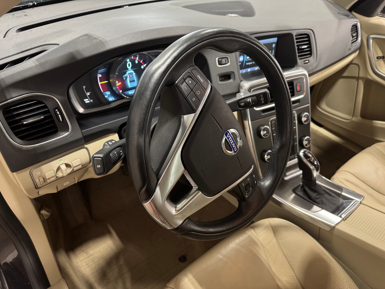 Thumbnail: 2014 Volvo S60 - 3