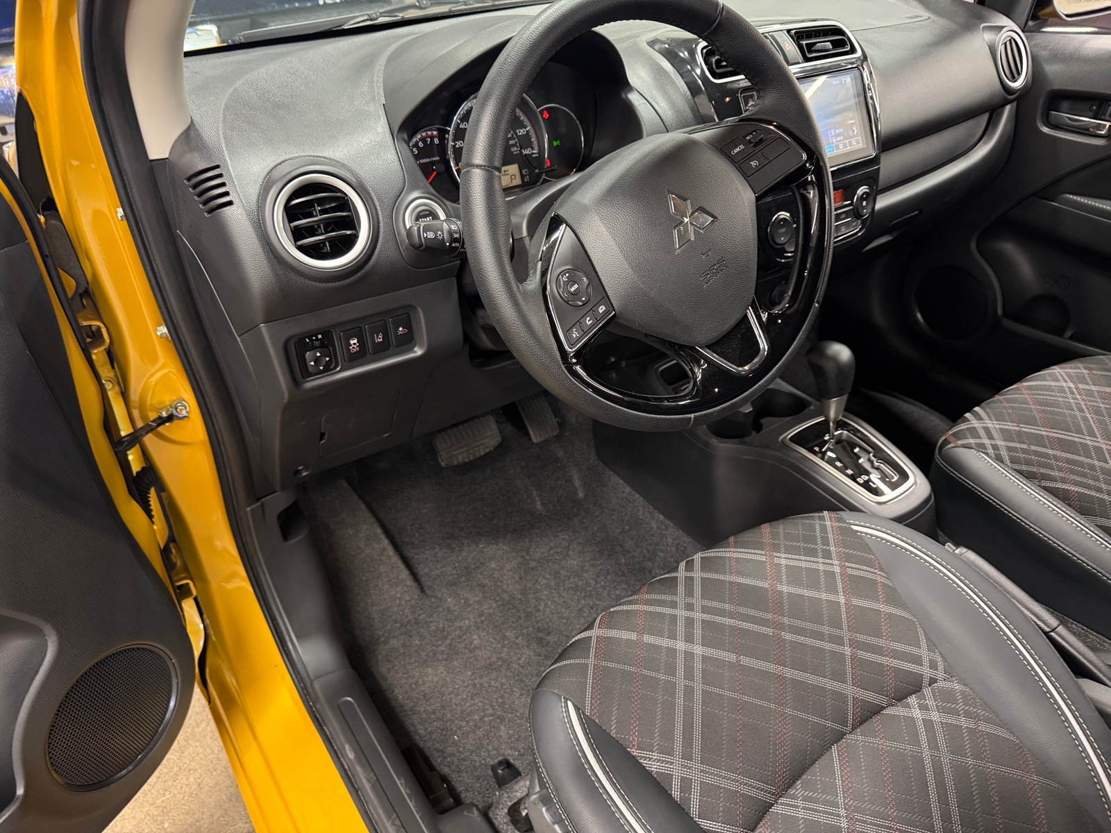 Thumbnail: 2024 Mitsubishi Mirage - 3