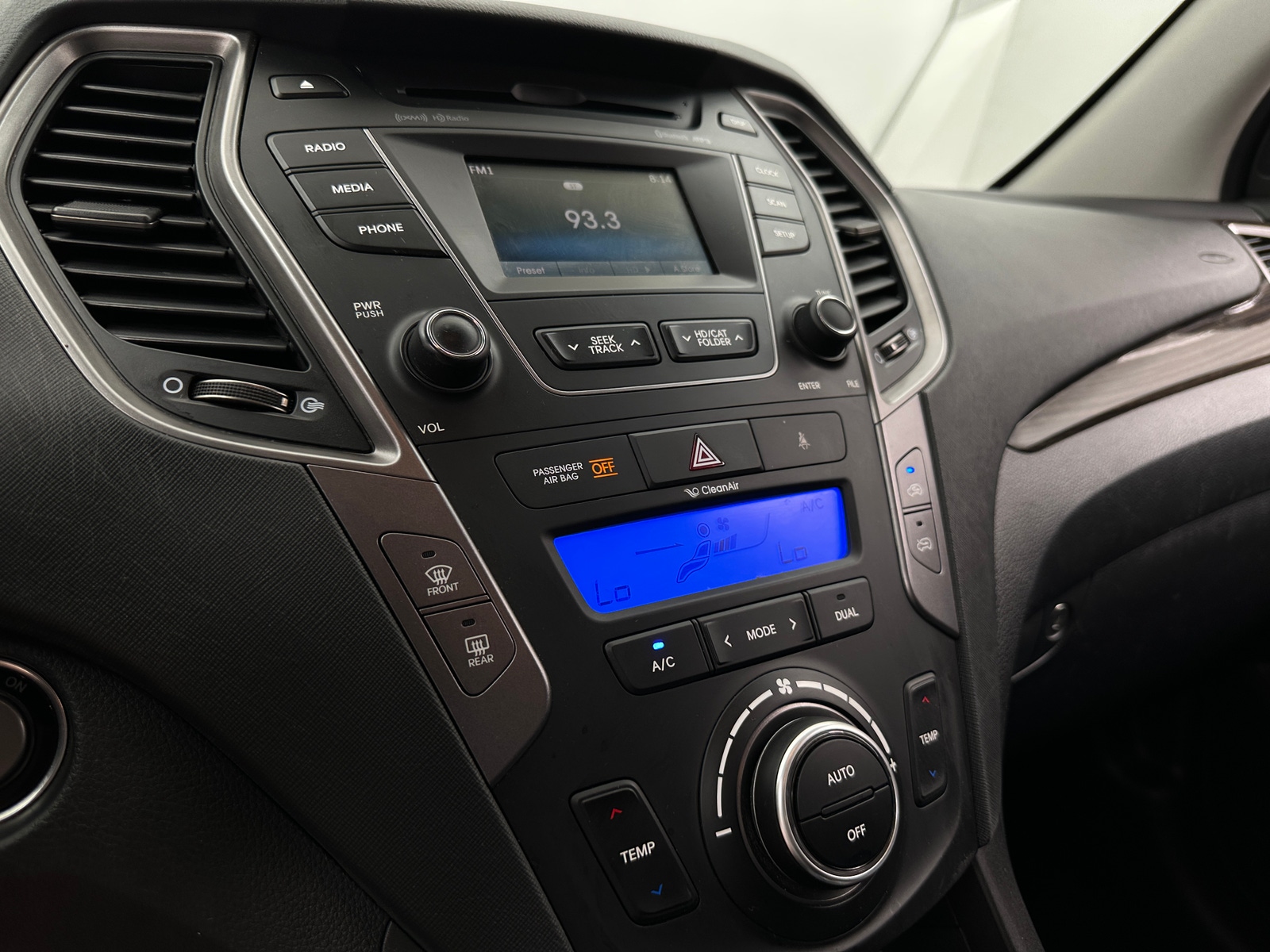 Thumbnail: 2013 Hyundai Santa Fe - 4