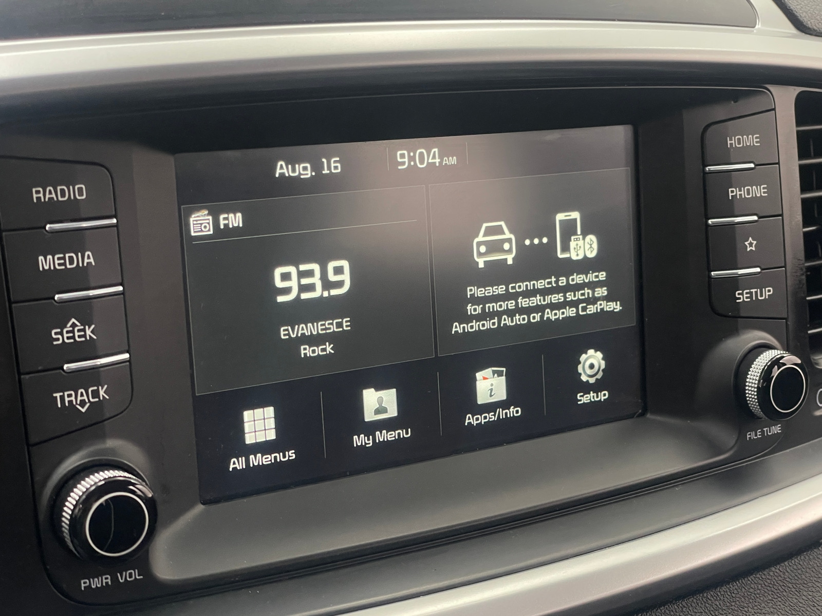 Thumbnail: 2019 Kia Sorento - 4