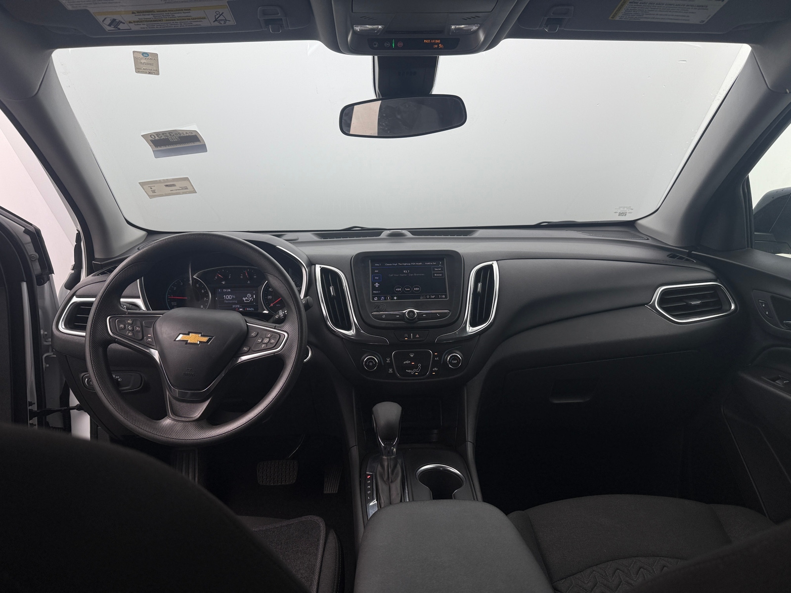 Thumbnail: 2023 Chevrolet Equinox - 3