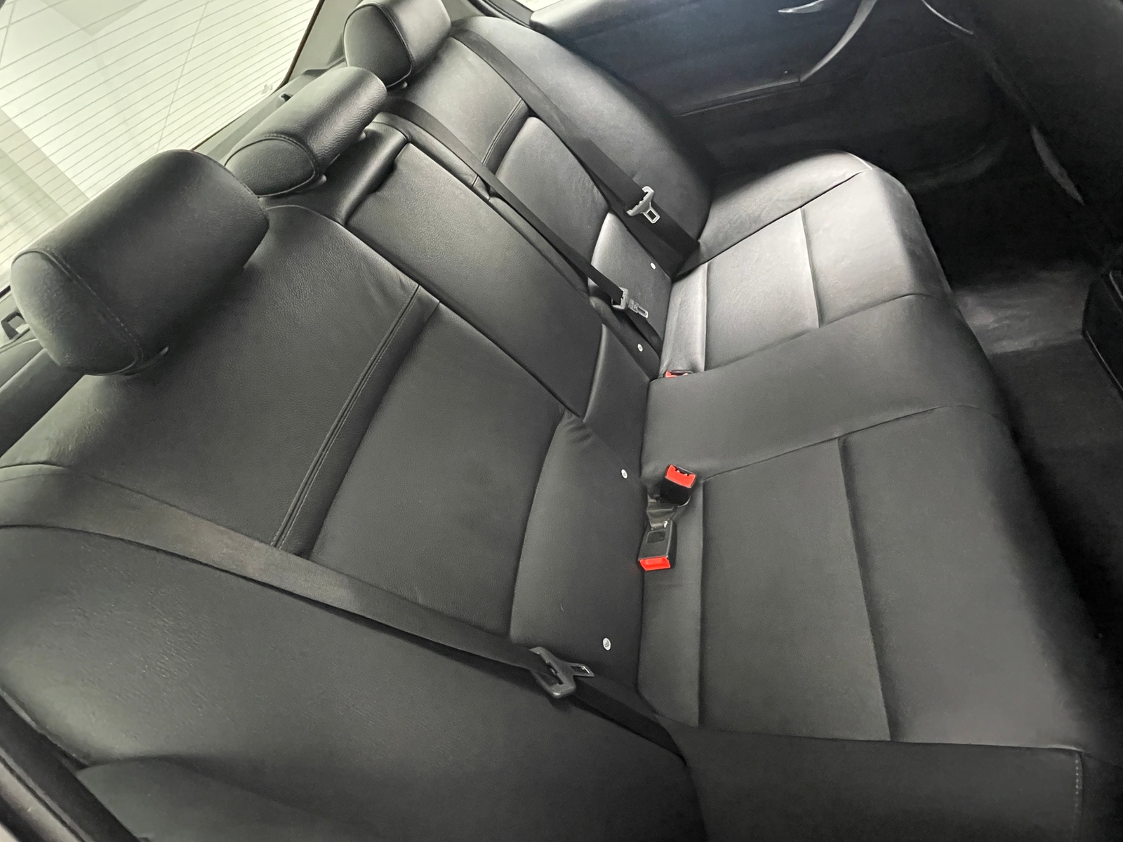 Thumbnail: 2011 BMW 3 Series - 5