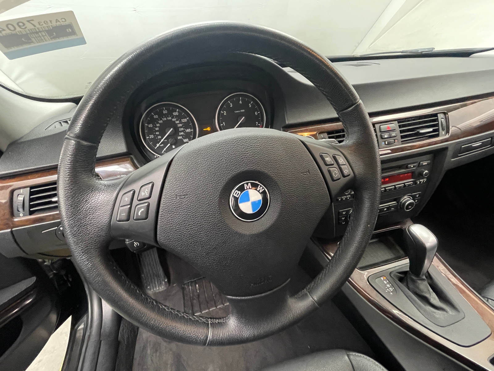 Thumbnail: 2011 BMW 3 Series - 4