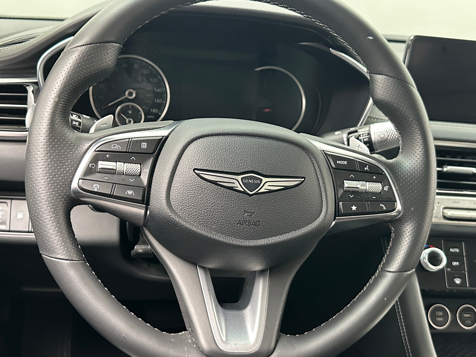 Thumbnail: 2025 Genesis G70 - 4