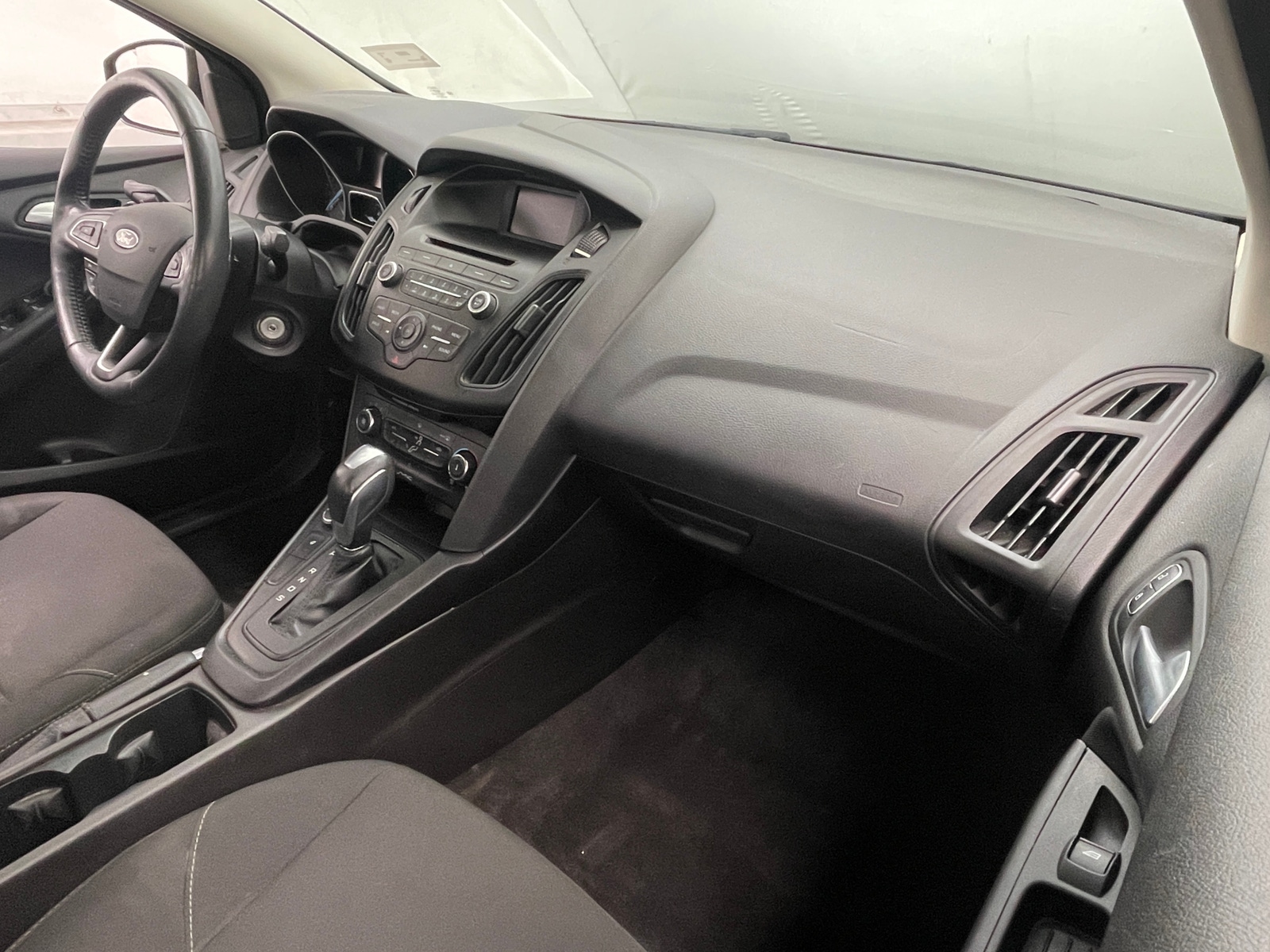 Thumbnail: 2016 Ford Focus - 3